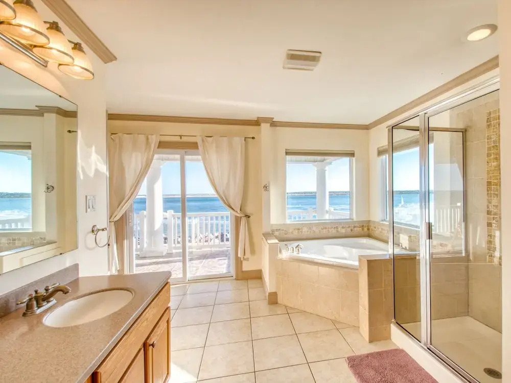 Inlet Indulgence - 5 Br Home