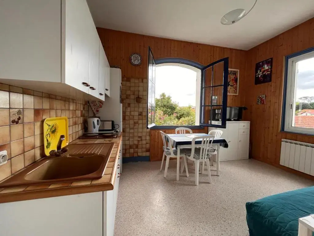 Appartement Saint-Jean-de-Luz, 2 pièces, 2 personnes - FR-1-239-804