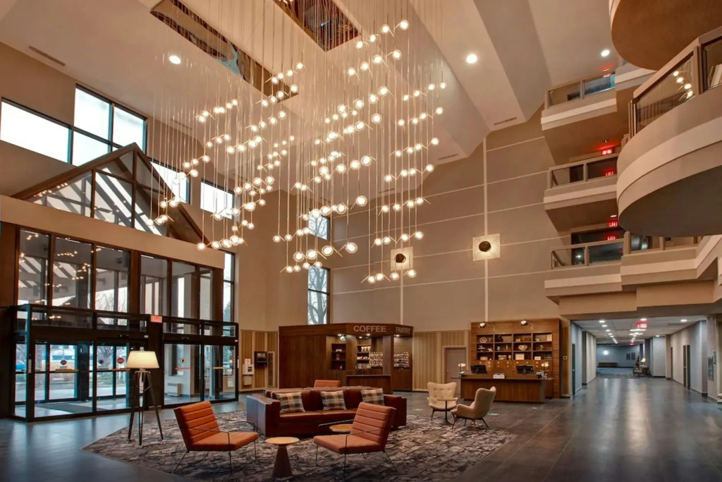 Four Points by Sheraton St. Catharines Niagara Suites