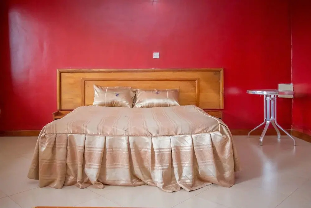 Pel'Arps Hotel & Apartments