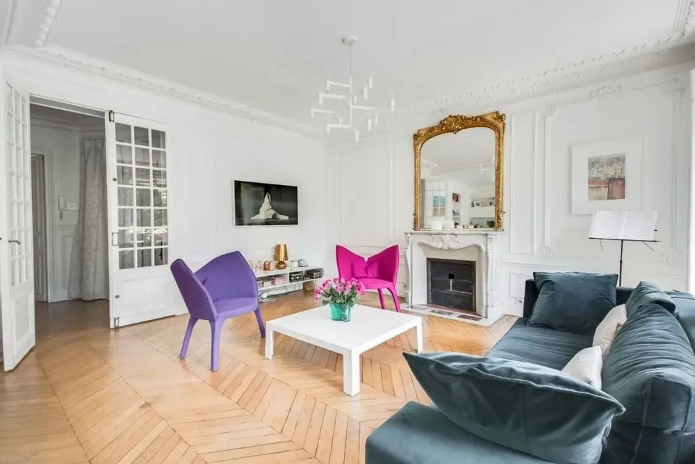 Beautiful Apartment In The 17Th District