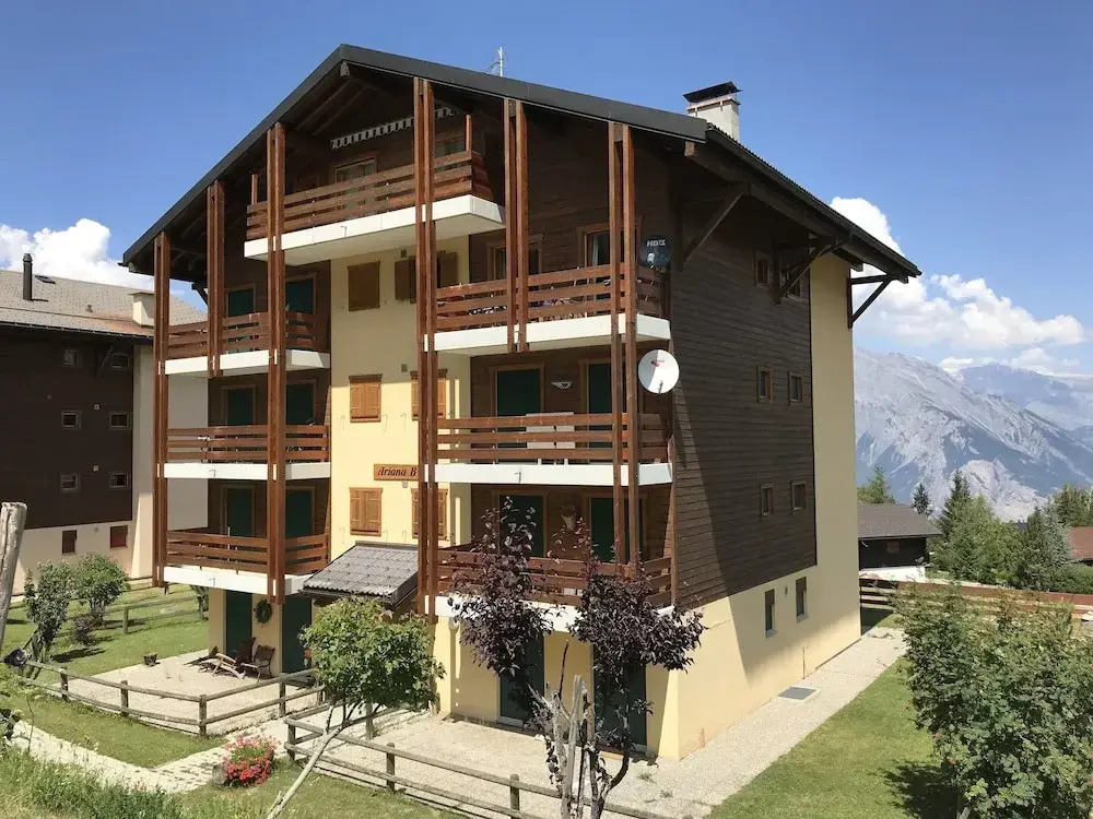 Apartment in La Tzoumaz Near Ski Slopes