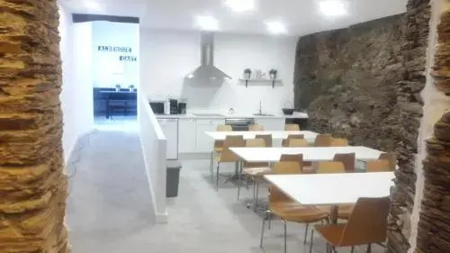 ALBERGUE CASTELOS