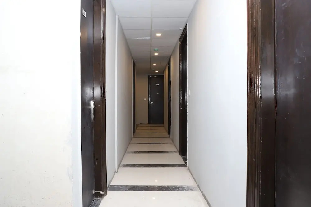 OYO Flagship 24120 Chugh House