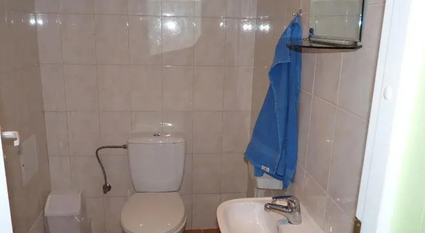 KAUNO JACHTKLUBAS Baltosios Burės