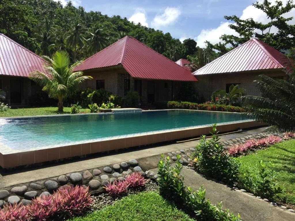Pintuyan Dive Resort