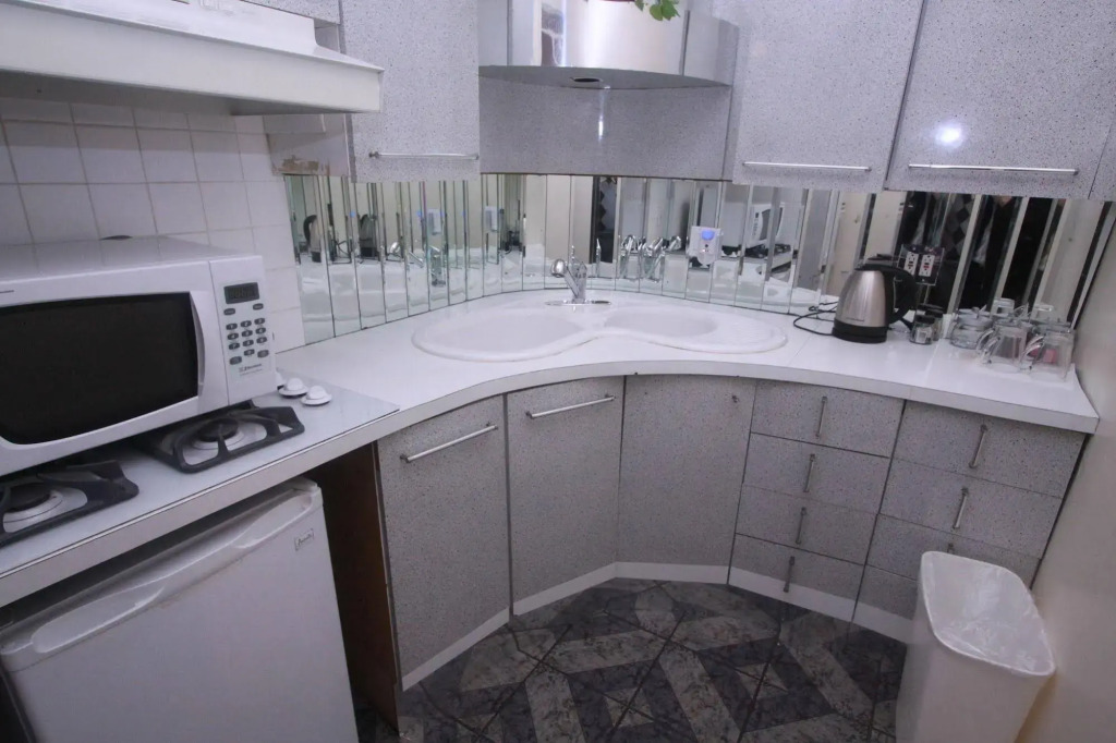 Midwood Suites Brooklyn