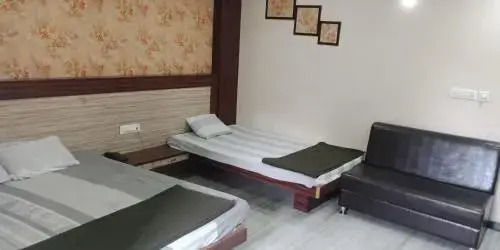 Al-Kareem Guest House