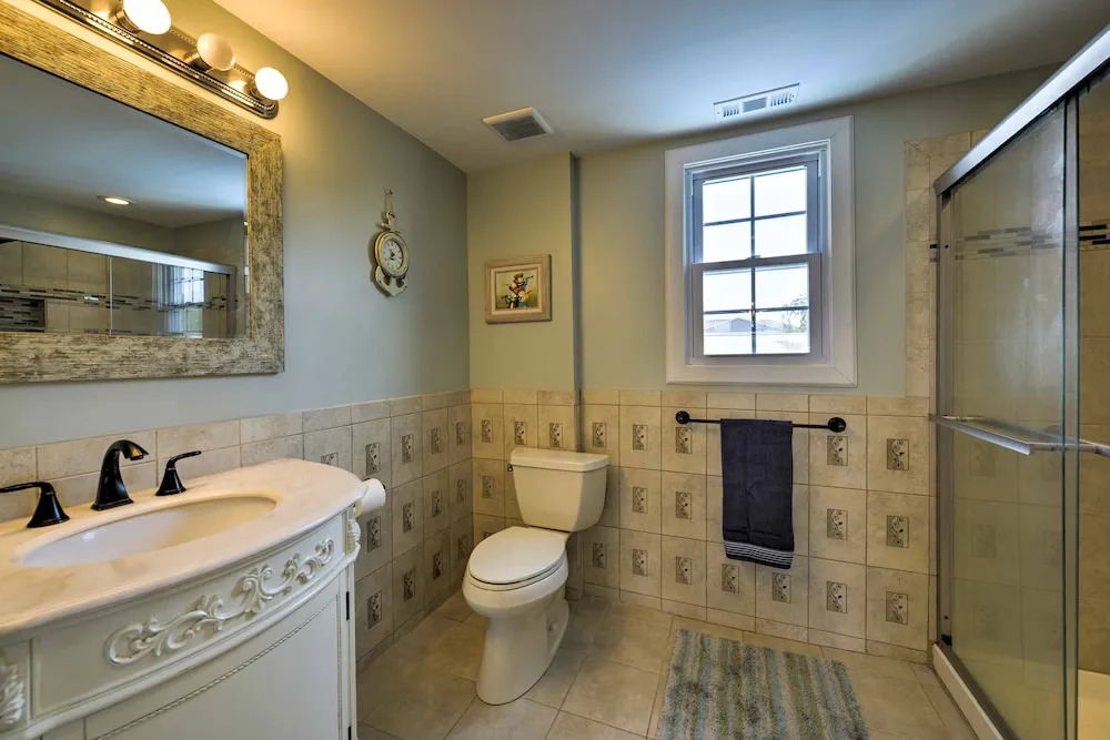 Charming Wildwood Hideaway w/ Private Pool & Deck!