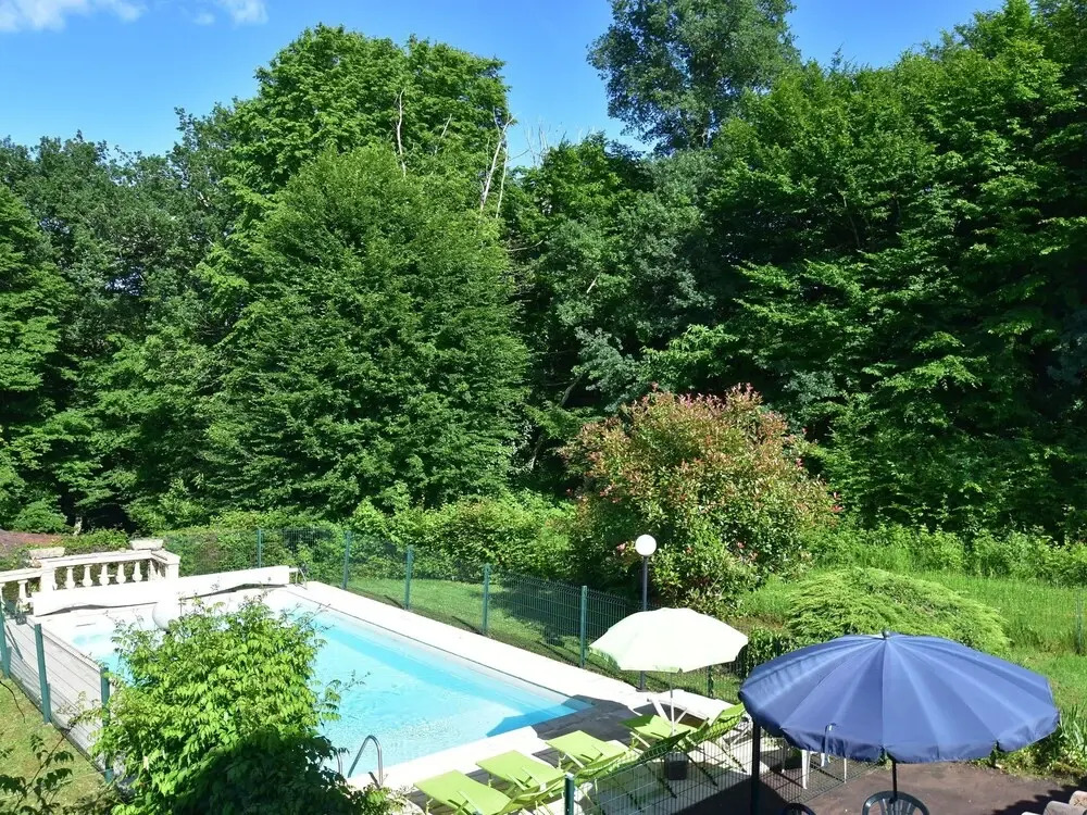 Gorgeous Villa in St. Julien-de-lampon With Private Pool & Centre Nearby