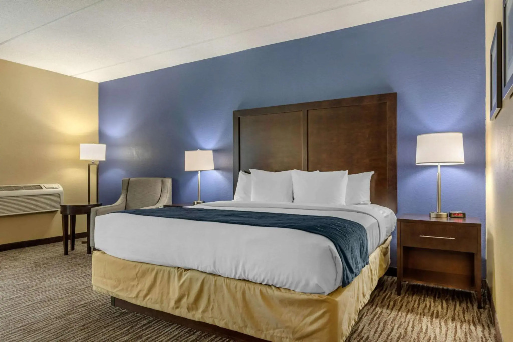 Suburban Studios Arlington Heights Elk Grove