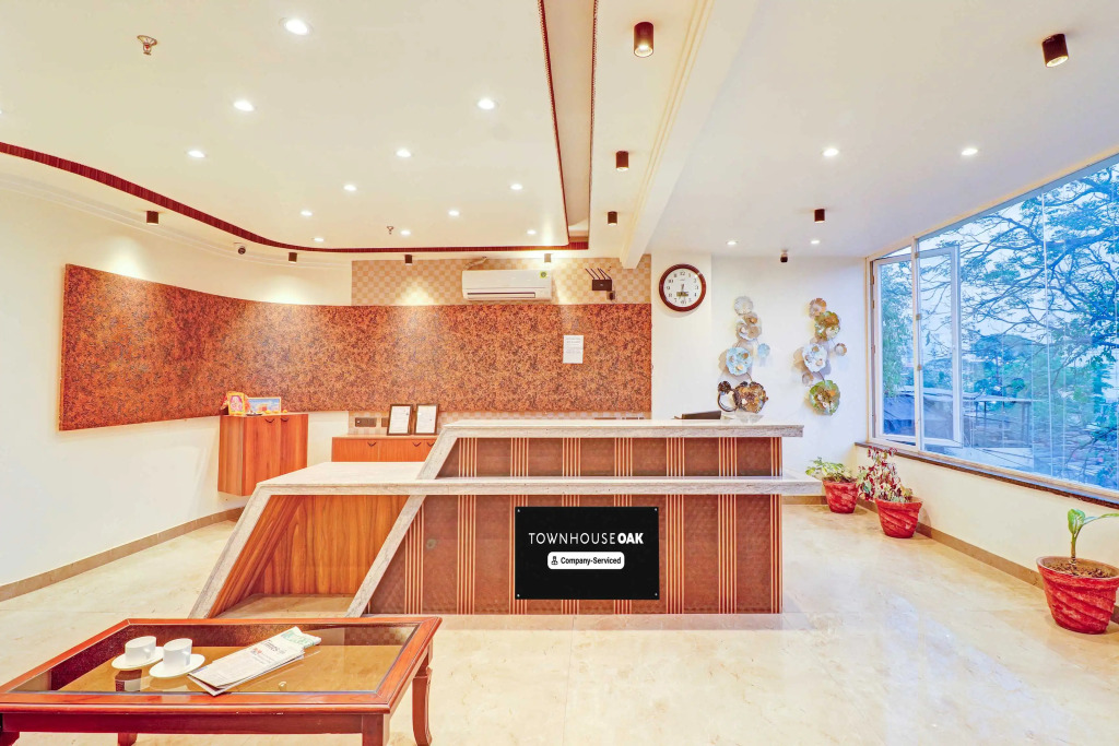 Townhouse Oak Patel Nagar Dehradun Railway Junction
