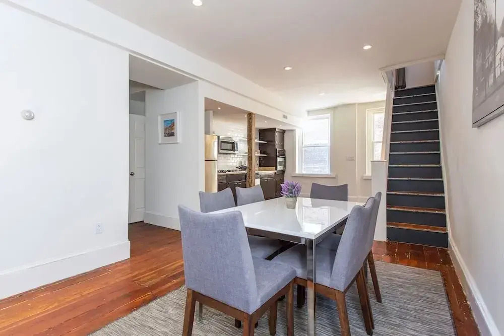 Expansive Loft Located in the Heart of Old City