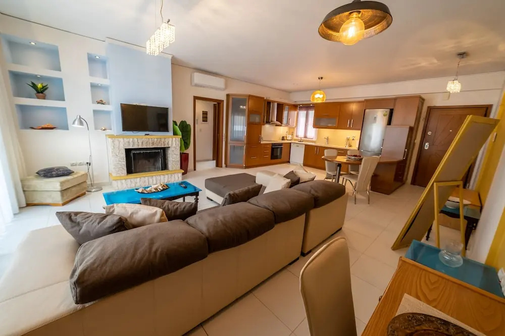 Heronissos Apartment