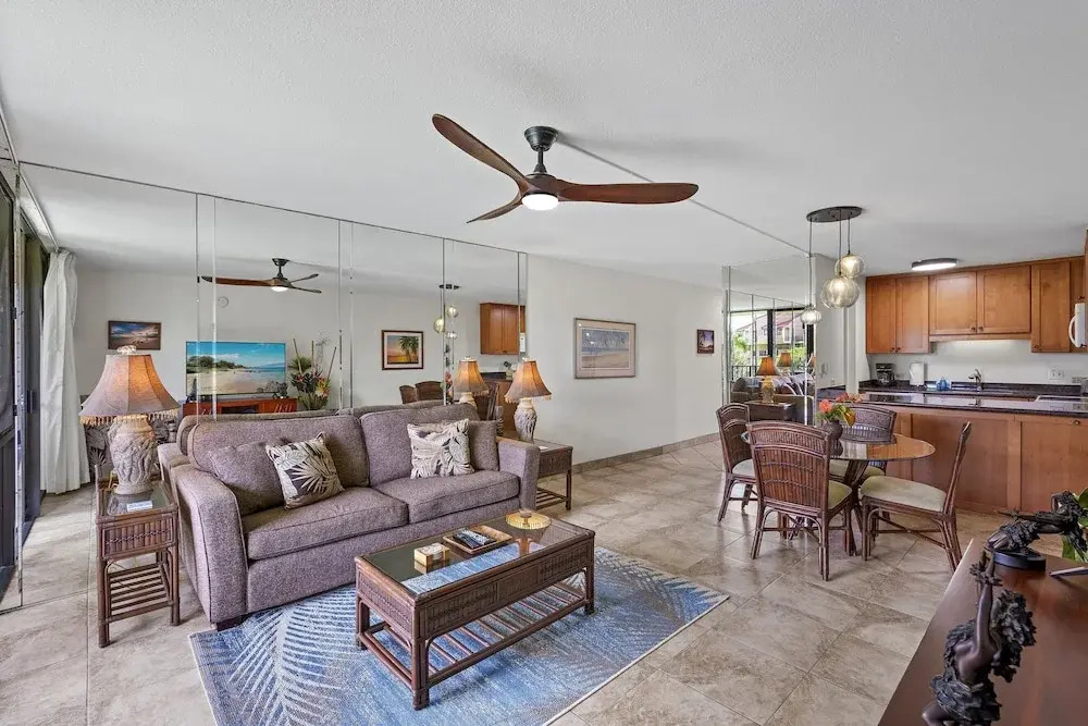 Kamaole Sands 7-206 - Renovated, Courtyard Views, Steps to the Beach, AC