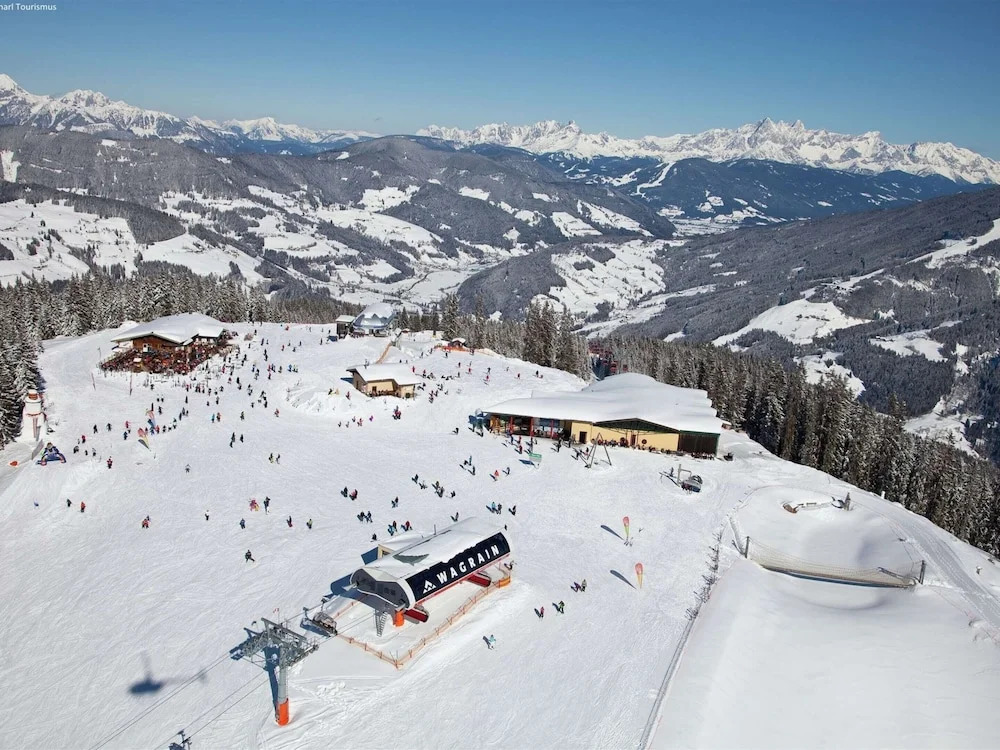 Apartment in Wagrain near Ski Slopes