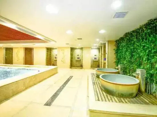 Jinze Hotel