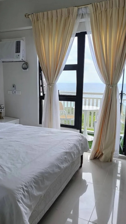 Royal Oceancrest Panglao Seaview