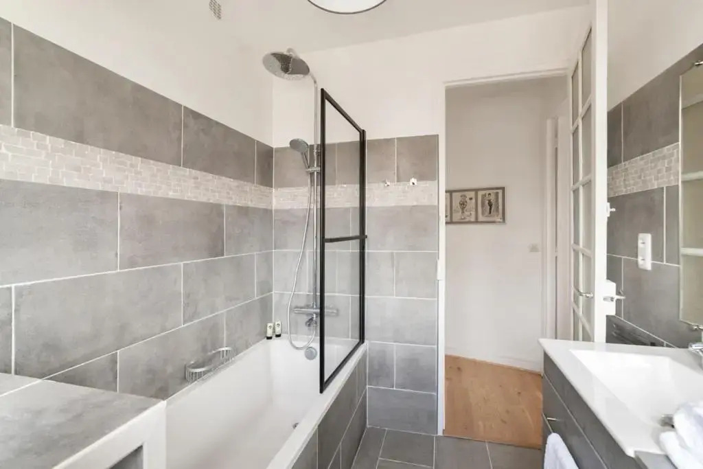 Modern apartment close to Roland-Garros, Parc des Princes and Paris XVI