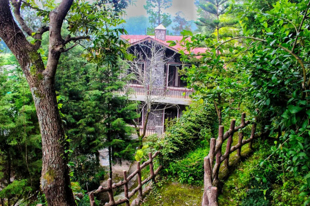 The Canadian Woods Resort