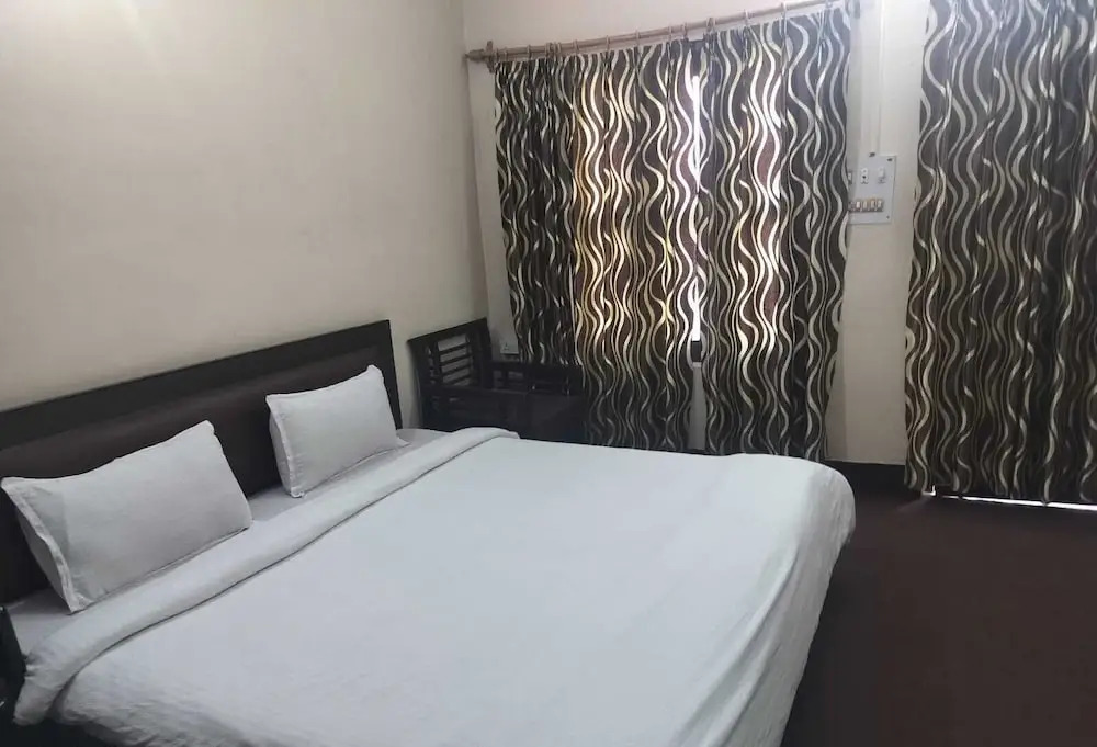 Saalak Lite Social Palace ukhimath