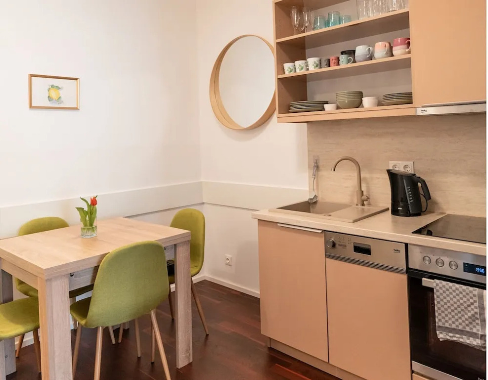 Comfortable Apartments Vienna 1100