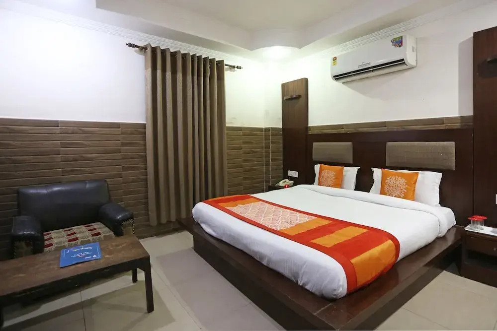 OYO 6188 Hotel Rossette