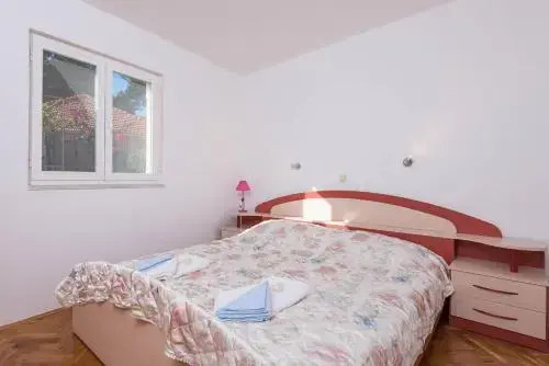 Apartments Frano Jr by the Sea