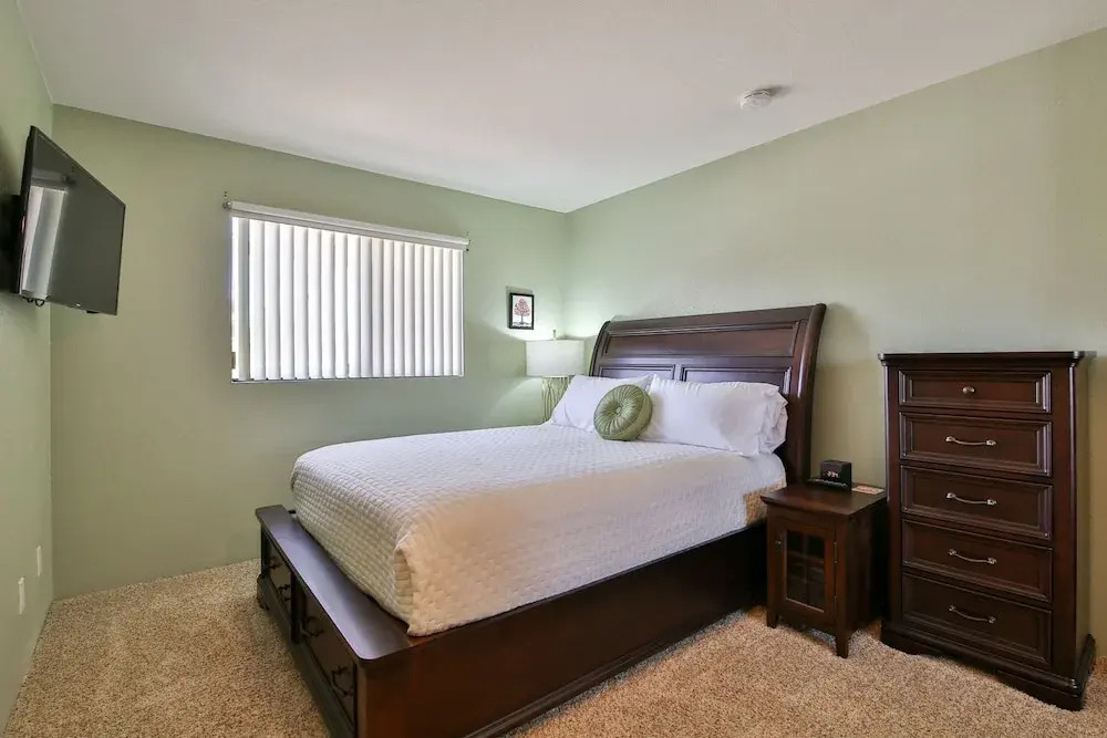 Oasis in the Heart Of Palm Springs - Four Bedroom Home