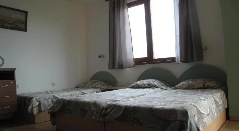 Omiros Family Hotel