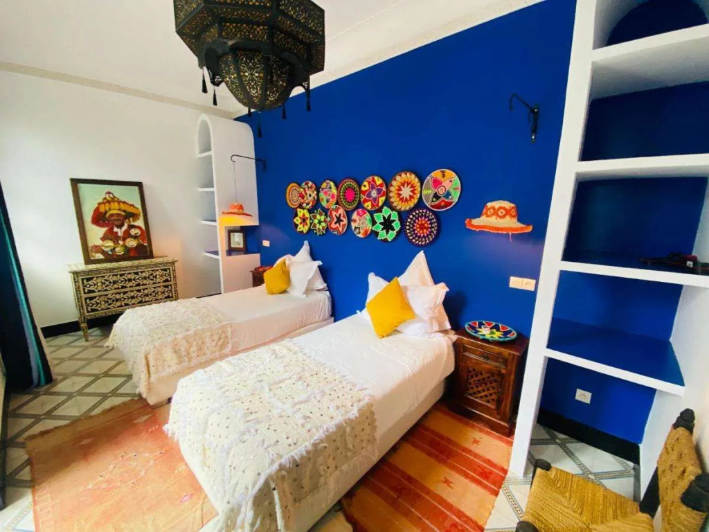 Riad New Moon