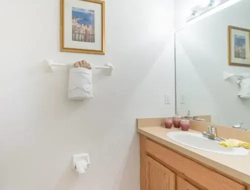 8407 Crystal Cove Loop