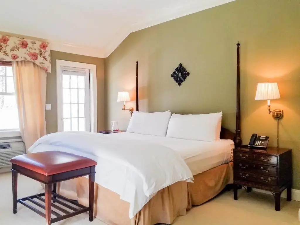 Copper Beech Inn