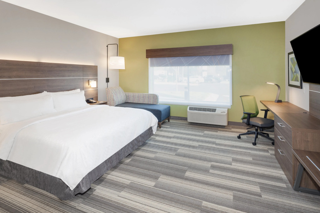 Holiday Inn Express & Suites - Hudson I-94 by IHG