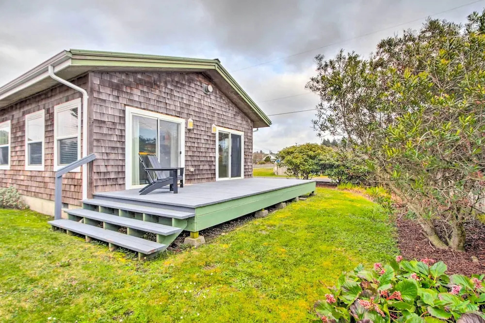 Airy Coastal Escape w/ Deck - Steps to Beach!