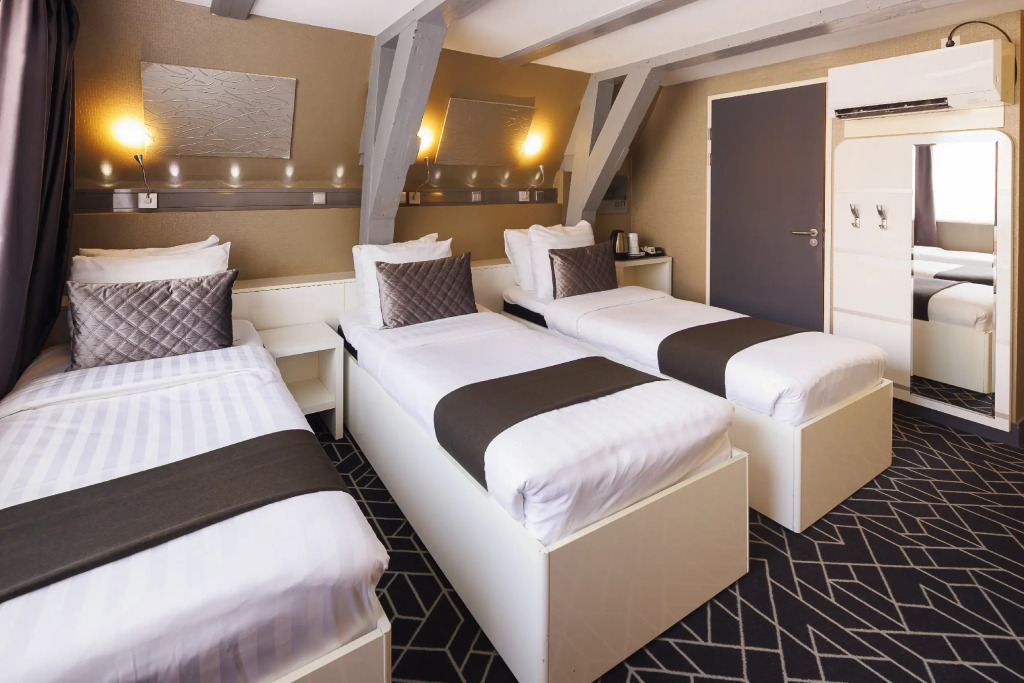 Hotel CC