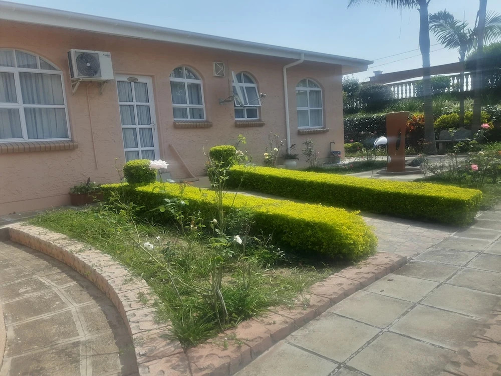 Ekupholeni Garden Villas