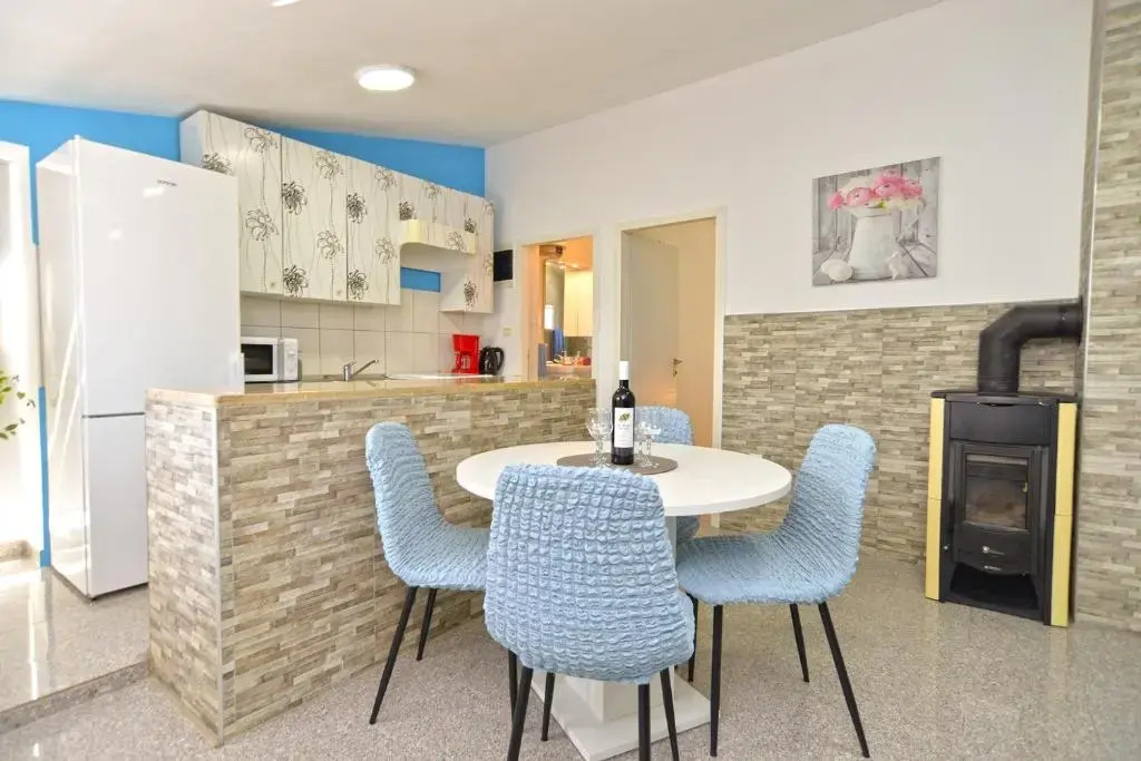 Apartment Ana 1434