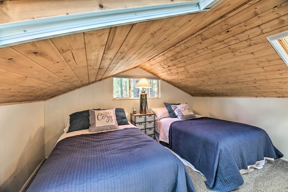 Hike, Bike & Ski, 12 Mi to Slopes: Serene Cabin