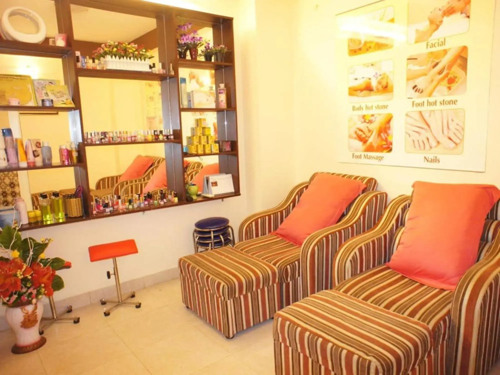 Kien Hotel