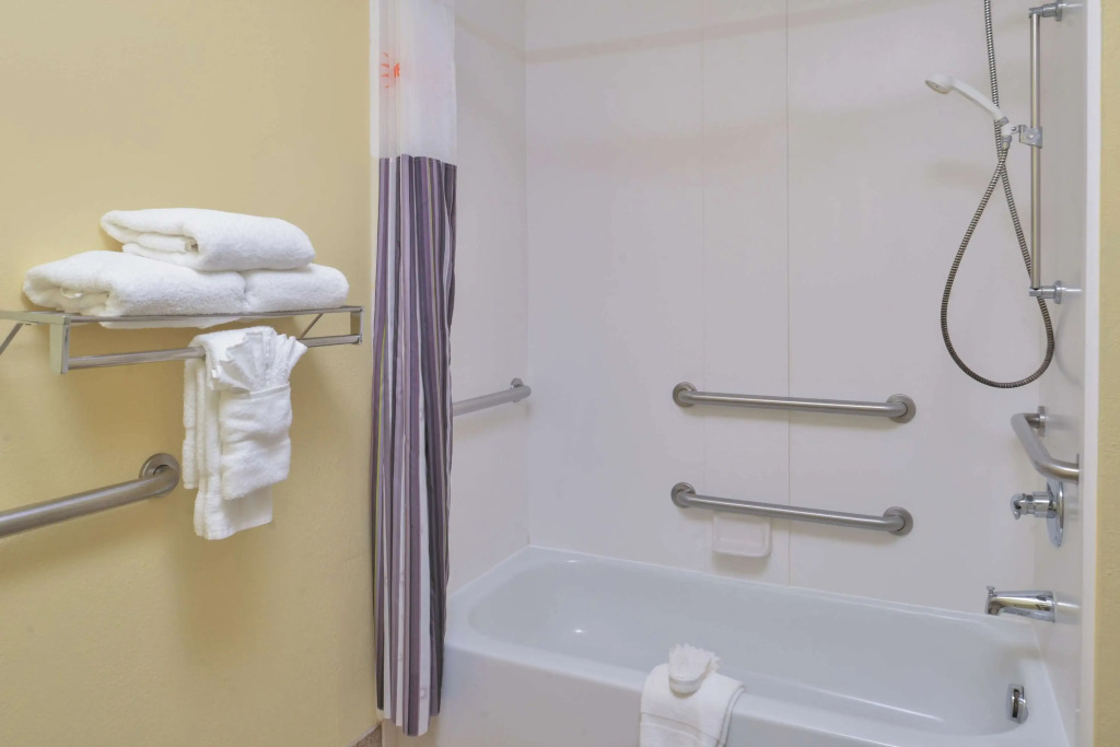 La Quinta by Wyndham Atlanta South - Newnan