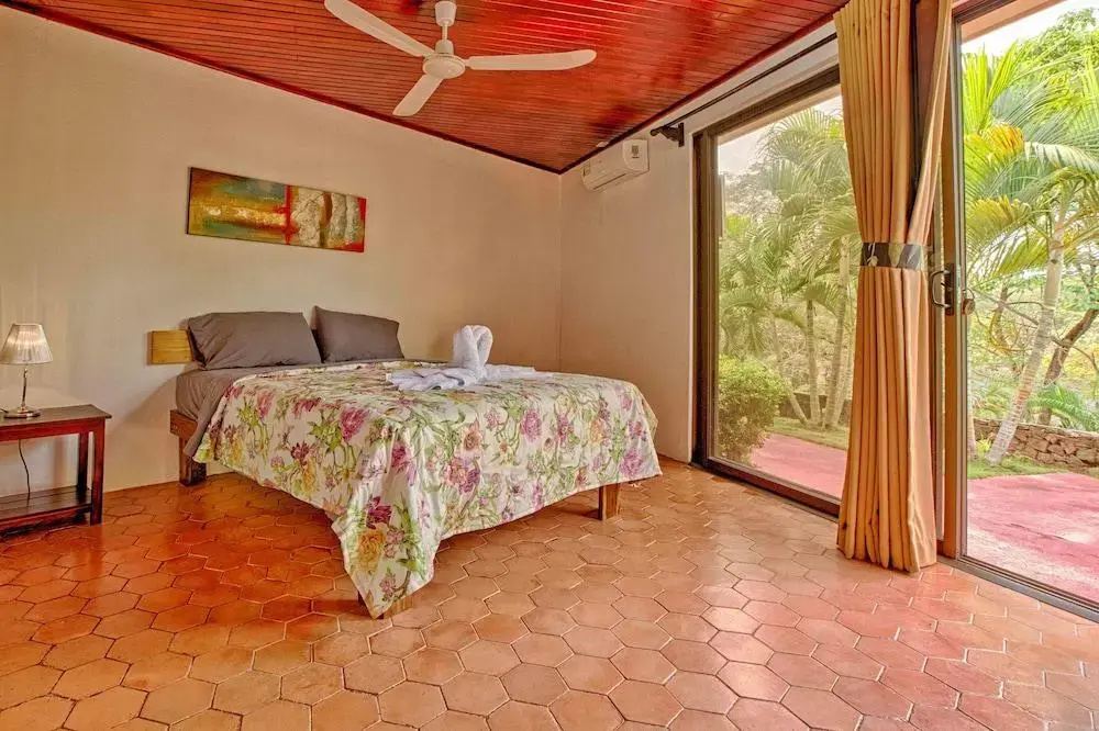 Condor Lodge