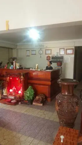 Sambathmeas Guesthouse Chom Chao