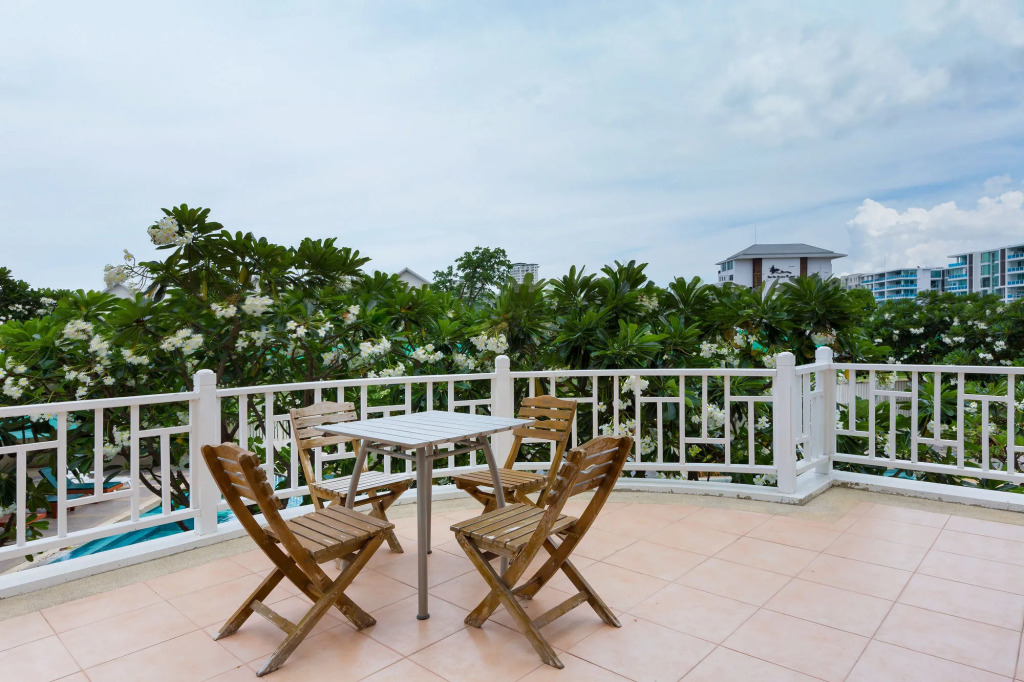 Baan Poolom Beachfront Condominium
