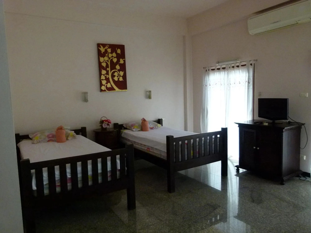 Baan Georges Hotel