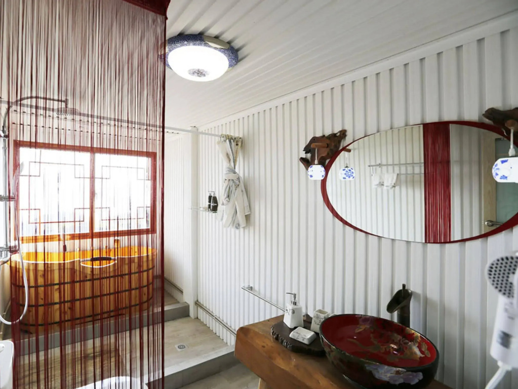 Longji One Art Hotel