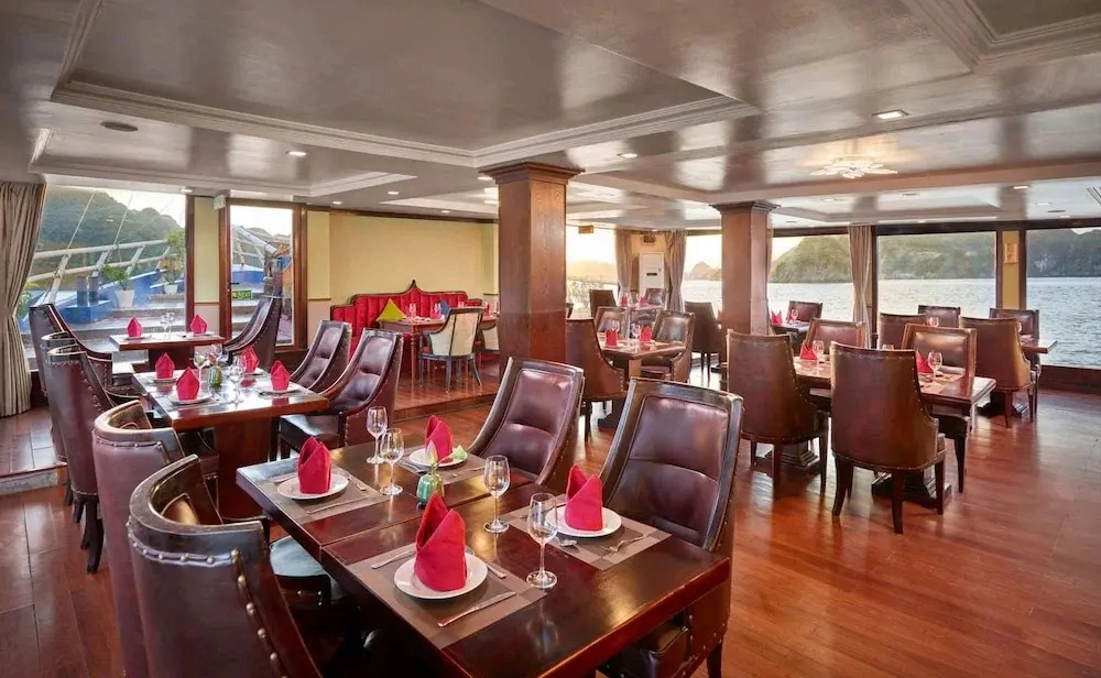 Le Journey Calypso & Boutique Pool Cruises