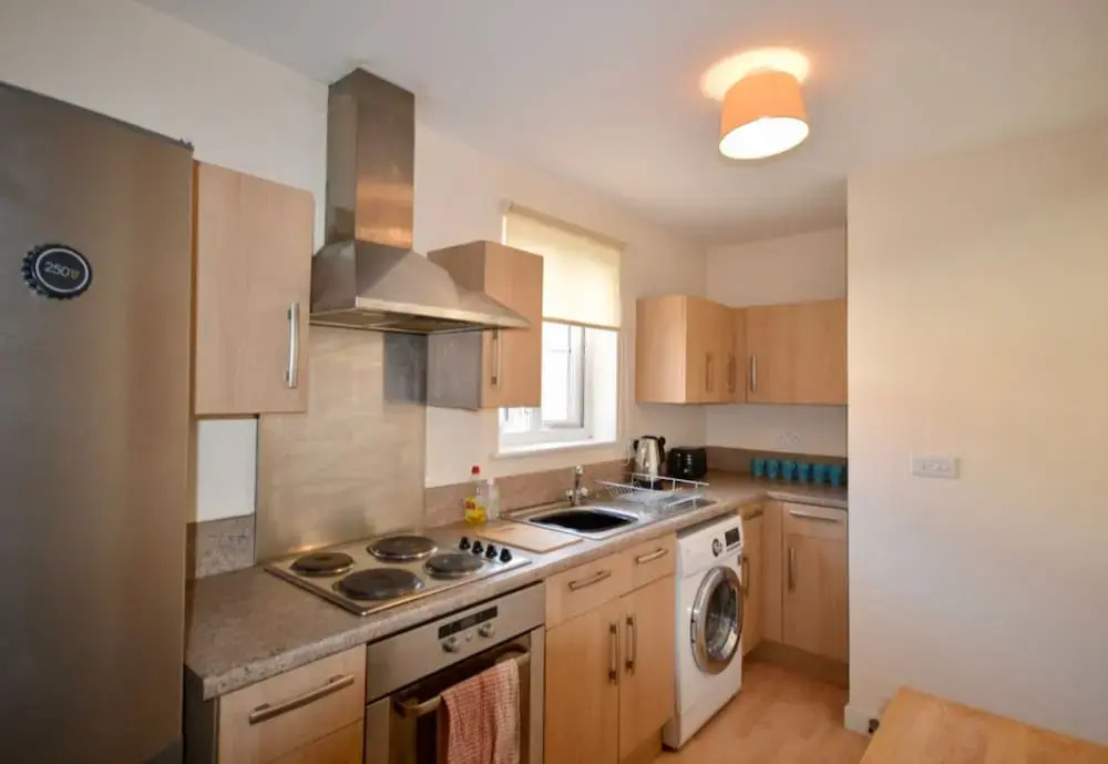 Bright 2 Bedroom Flat in Bedminster