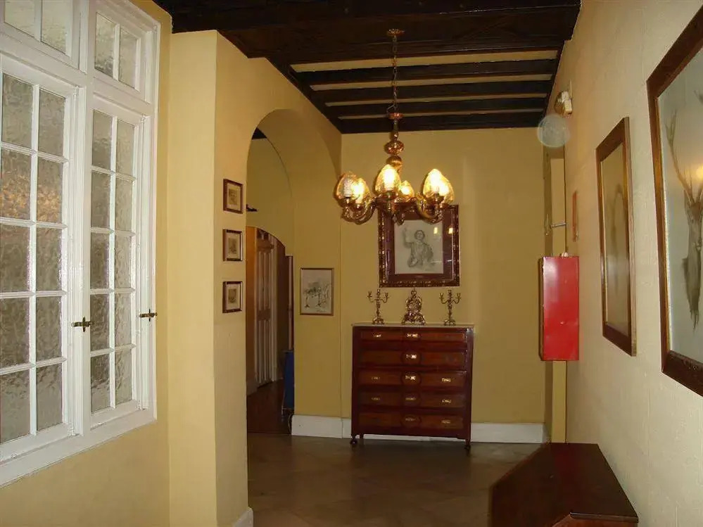 Pensión Santa Paula