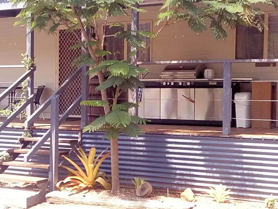 Silver Wattle Cabins